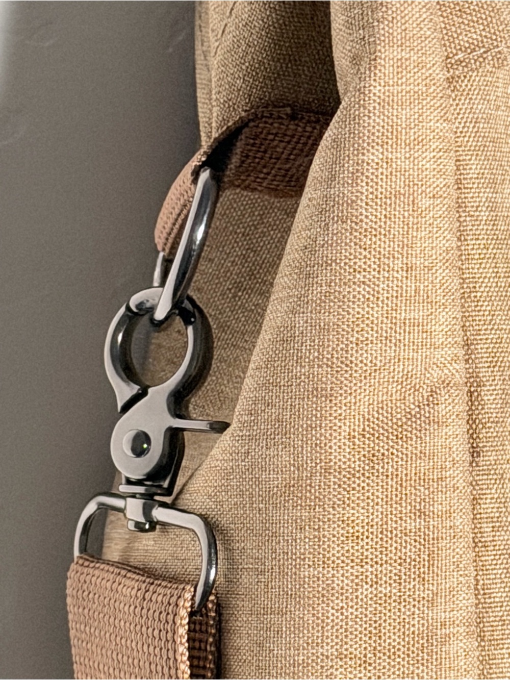 Bella Russo Women’s Tote Bag in Tan - Casual Everyday Carry - Picture 3 of 8
